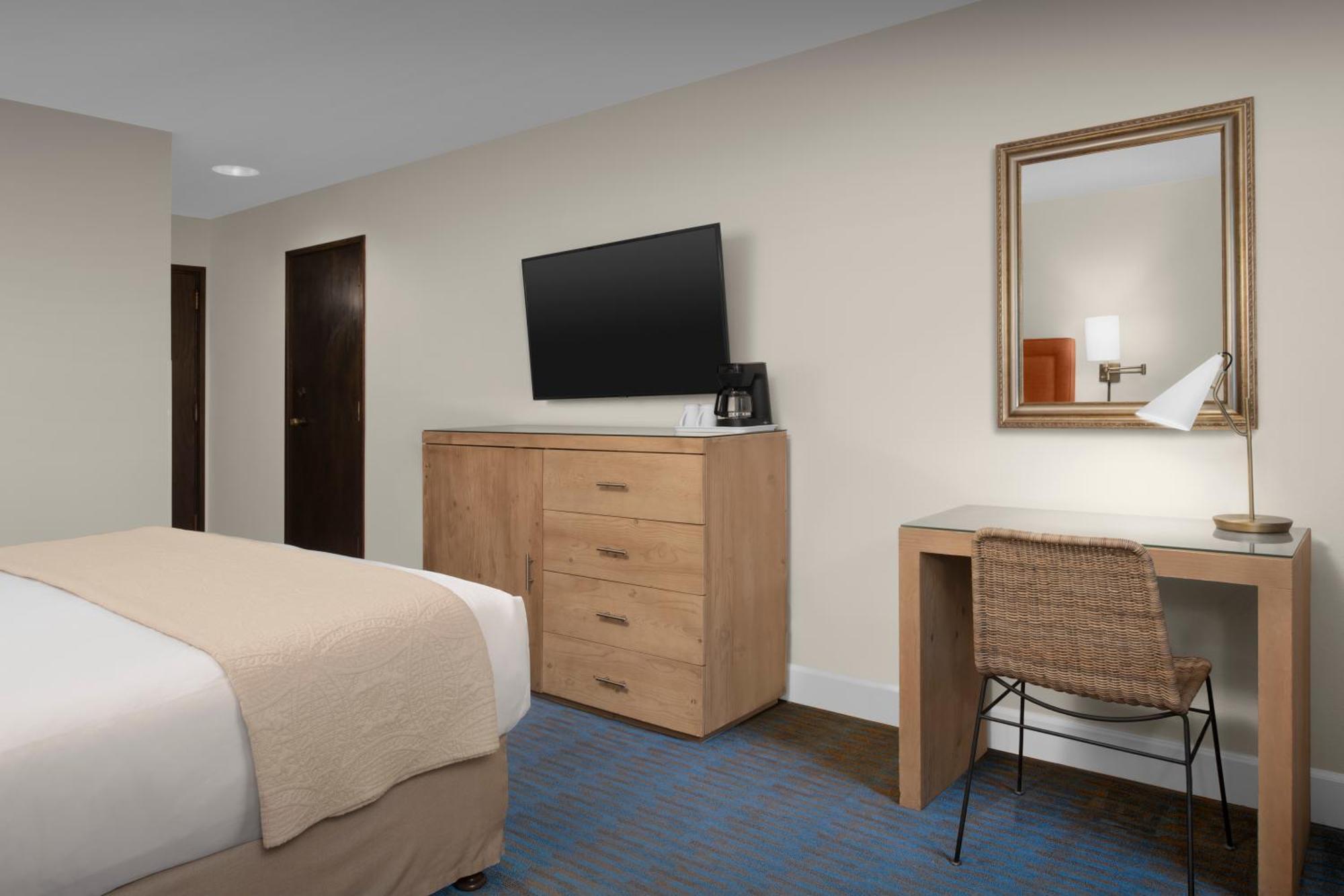 แอชแลนด์ ฮิลล์ โฮเทล แอนด์ สวีท Hotel ภายนอก รูปภาพ